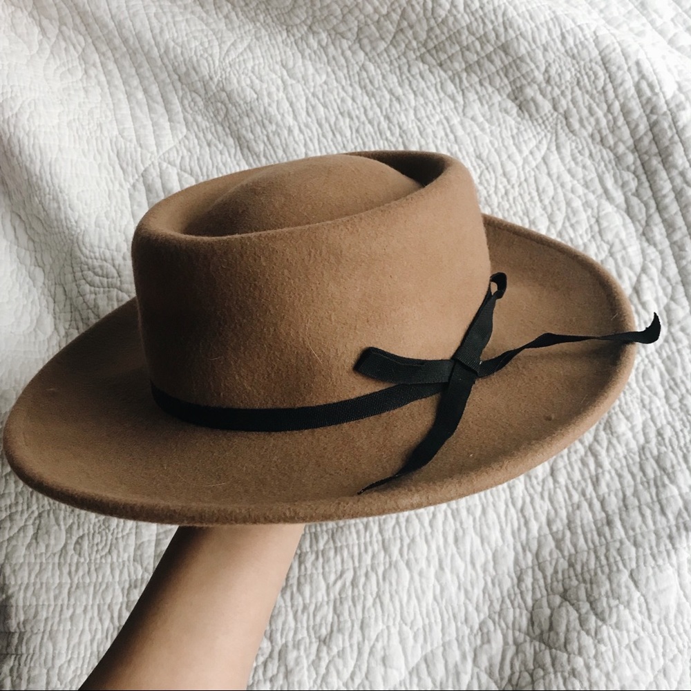 Tan round stylish hipster hat